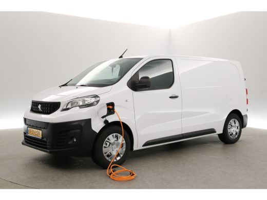 Peugeot e-Expert L2H1 75 kWh | 2025 | Elektrisch | Snelladen | 360° Camera | 3-Zits | Airco | Cruise | Carplay ActivLease financial lease