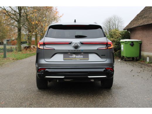 Renault Espace E-Tech full hybrid 200 iconic 7 PERSOONS PANO NAVI VIRTUAL FULL OPTIONS 36000KM!!! ActivLease financial lease