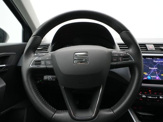 Seat Arona 1.0 TSI 95pk Style Business Intense Navigatie Camera Acc Side ass. Argon ActivLease financial lease