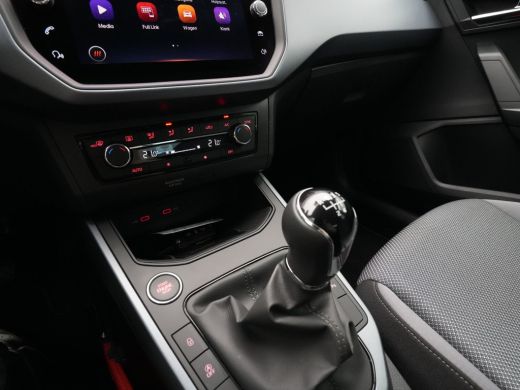 Seat Arona 1.0 TSI 95pk Style Business Intense Navigatie Camera Acc Side ass. Argon ActivLease financial lease