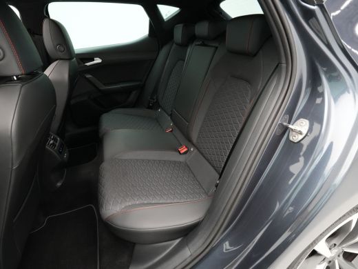 Seat Leon 1.4 TSI eHybrid PHEV 204pk FR Business Intense Panorama Navigatie Stoel/stuurverwarming Keyless A... ActivLease financial lease