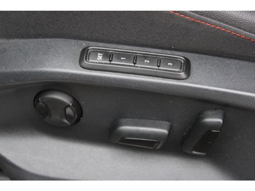 Seat Tarraco 1.4 TSI e-Hybrid PHEV FR NAVI ECC VIRTUAL 144000KM!!! ActivLease financial lease