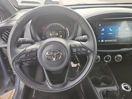 Toyota Aygo 1.0 VVT-i MT Play (Carplay - Adaptive cruise) ActivLease financial lease