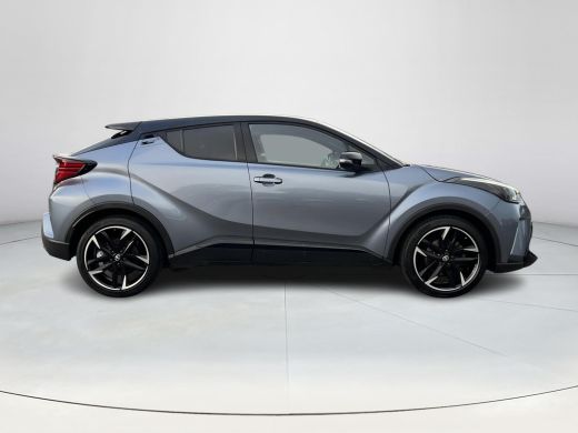 Toyota C-HR 2.0 Hybrid GR-Sport | Trekhaak | Navigatie | Stoelverwarming | 19 inch LM-velgen | ActivLease financial lease
