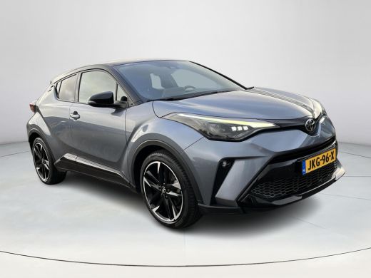Toyota C-HR 2.0 Hybrid GR-Sport | Trekhaak | Navigatie | Stoelverwarming | 19 inch LM-velgen | ActivLease financial lease