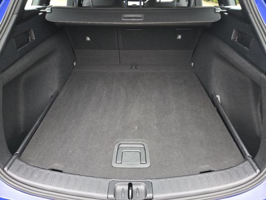 Toyota Corolla Touring Sports Hybrid 140 Active | Apple CarPlay | Adaptive Cruise | Rijklaarprijs incl. garantie | ActivLease financial lease