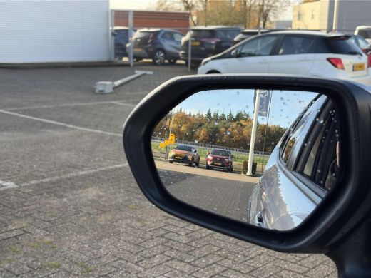 Toyota Yaris Cross 1.5 Hybrid 115 Dynamic Comfort Pack ActivLease financial lease