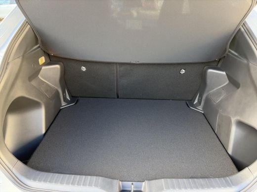 Toyota Yaris Cross 1.5 Hybrid 115 Dynamic Comfort Pack ActivLease financial lease