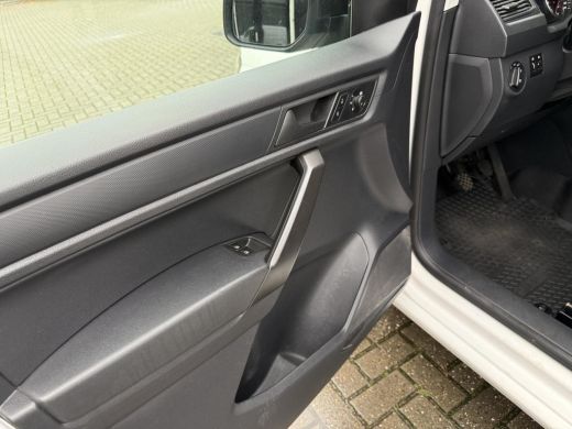 Volkswagen Caddy 1.0 TSI L2H1 BMT Maxi Highline ActivLease financial lease