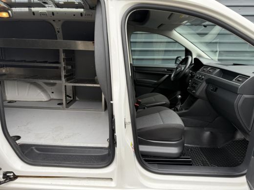 Volkswagen Caddy 1.0 TSI L2H1 BMT Maxi Highline ActivLease financial lease