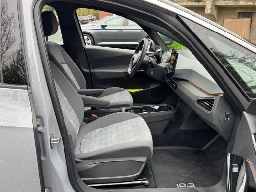 Volkswagen ID.3 PURE PERFORMANCE 45 kWh NAVI/APP-CONNECT/PDC ActivLease financial lease