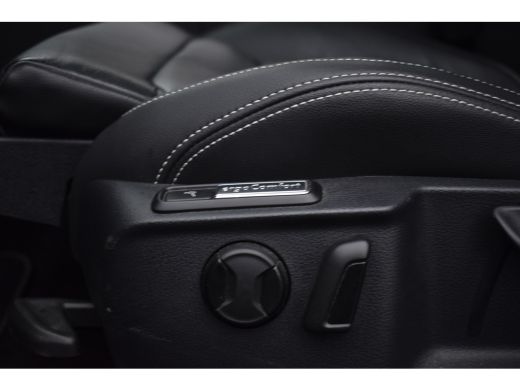 Volkswagen Passat Variant GTE 218PK DSG HYBRID GTE BUSINESS LEDER/CAMERA/IQ-LIGHT ActivLease financial lease