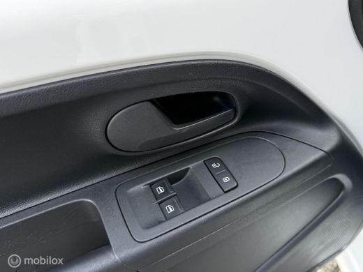 Volkswagen up! 1.0 BMT move up! BTW AIRCO ActivLease financial lease