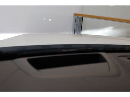 Volvo  V60 T6 350PK Ultra Dark 360&deg; | Trekhaak | Stoel&Stuur Verw. | 19'' | Panoramadak | Adap Cruise ActivLease financial lease