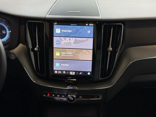 Volvo  XC60 2.0 T6 350PK PHEV AWD PLUS DARK + LONG RANGE PANO HARMAN-KARDON 360CAM ELEK.KLEP STUUR/STOEL VERW... ActivLease financial lease