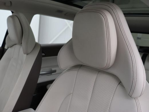 Aiways U5 63 kWh Premium | 40.800km NAP | Panoramadak | Leder | Stoelverwarming | Adaptive cruise | Carplay... ActivLease financial lease