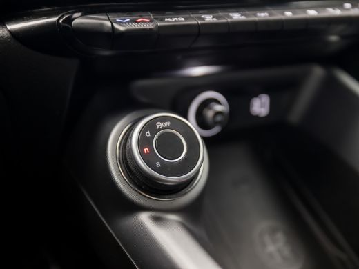 Alfa Romeo Tonale 1.5T Hybrid Sprint Automaat (VIRTUAL COCKPIT, APPLE CARPLAY, GROOT NAVI, STOELVERWARMING/KOELING,... ActivLease financial lease