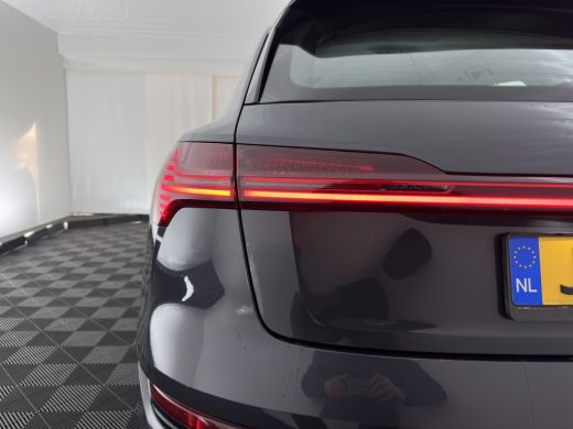 Audi e-tron 50 Quattro *ELECTRO-MOTOR AUDIBLE* Launch edition 71 kWh [ 3-Fase ] {SOH-100%} (INCL-BTW) Aut. *F... ActivLease financial lease