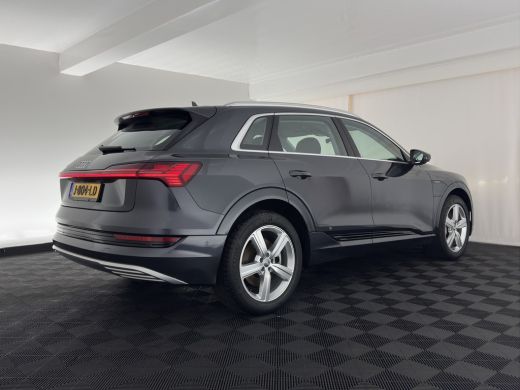 Audi e-tron 50 Quattro *ELECTRO-MOTOR AUDIBLE* Launch edition 71 kWh [ 3-Fase ] {SOH-100%} (INCL-BTW) Aut. *F... ActivLease financial lease