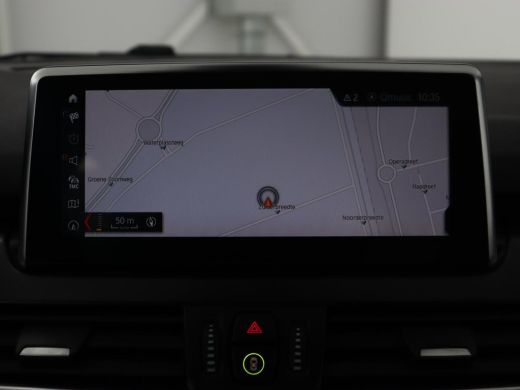 BMW 2 Serie Active Tourer 225xe iPerformance Luxury Line | Panoramadak | Leder  | Head-Up | Camera | Keyless ... ActivLease financial lease