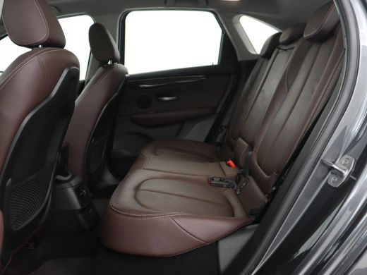 BMW 2 Serie Active Tourer 225xe iPerformance Luxury Line | Panoramadak | Leder  | Head-Up | Camera | Keyless ... ActivLease financial lease