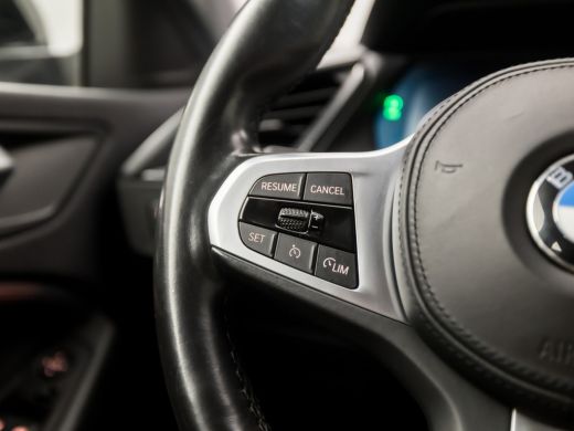 BMW 2 Serie Gran Coup&eacute; 218i Sport Automaat (APPLE CARPLAY, M STUUR, GROOT NAVI, LEDER, GETINT GLAS, SFEERVERL... ActivLease financial lease