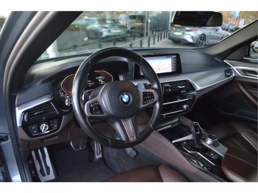 BMW 5 Serie 520i High Executive M Sport Automaat / M Sportonderstel / Adaptieve LED / Parking Assistant Plus ... ActivLease financial lease