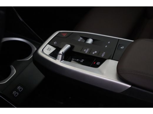 BMW iX1 xDrive30 M Sport / Sportstoelen / Achteruitrijcamera / M Adaptief onderstel / Harman-Kardon / Sto... ActivLease financial lease