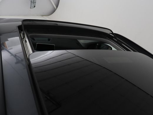 BMW X1 Xdrive25e Edrive Edition | Panoramadak | Stoelverwarming | Full LED | Navigatie | Climate control... ActivLease financial lease