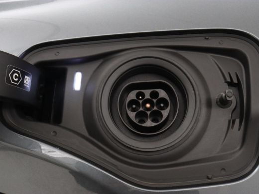 BMW X1 Xdrive25e Edrive Edition | Panoramadak | Stoelverwarming | Full LED | Navigatie | Climate control... ActivLease financial lease