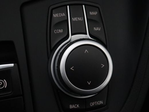 BMW X1 Xdrive25e Edrive Edition | Panoramadak | Stoelverwarming | Full LED | Navigatie | Climate control... ActivLease financial lease