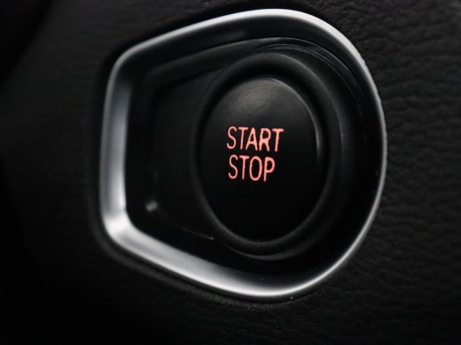 BMW X1 Xdrive25e Edrive Edition | Panoramadak | Stoelverwarming | Full LED | Navigatie | Climate control... ActivLease financial lease