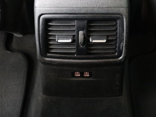 BMW X1 Xdrive25e Edrive Edition | Panoramadak | Stoelverwarming | Full LED | Navigatie | Climate control... ActivLease financial lease