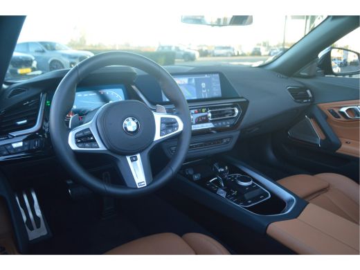 BMW Z4 Roadster M40i High Executive M Sport Automaat / Achteruitrijcamera / M Sportstoelen / M Adaptief ... ActivLease financial lease
