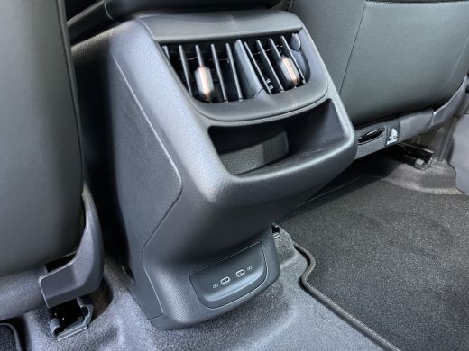 CUPRA Tavascan Essential Elektromotor 210 kW / 286 pk SUV Elektrische aandrijving ActivLease financial lease