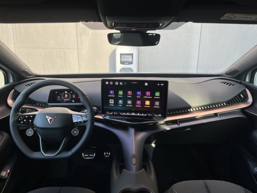 CUPRA Tavascan Essential Elektromotor 210 kW / 286 pk SUV Elektrische aandrijving ActivLease financial lease