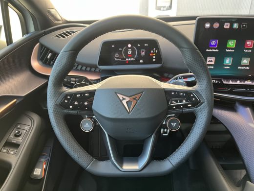 CUPRA Tavascan Essential Elektromotor 210 kW / 286 pk SUV Elektrische aandrijving ActivLease financial lease