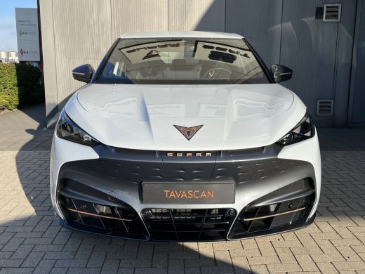 CUPRA Tavascan Essential Elektromotor 210 kW / 286 pk SUV Elektrische aandrijving ActivLease financial lease