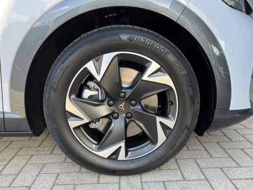 CUPRA Tavascan Essential Elektromotor 210 kW / 286 pk SUV Elektrische aandrijving ActivLease financial lease