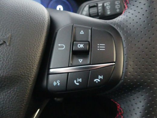 Ford Focus 1.0 EcoBoost Hybrid 125PK ST Line X | PANORAMADAK | STOEL+STUUR+VOORRUITVERWARMING | ADAPTIEVE CR... ActivLease financial lease