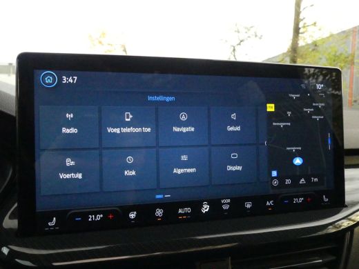 Ford Focus 1.0 EcoBoost Hybrid 125PK ST Line X | PANORAMADAK | STOEL+STUUR+VOORRUITVERWARMING | ADAPTIEVE CR... ActivLease financial lease