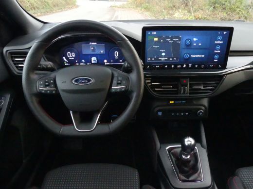 Ford Focus 1.0 EcoBoost Hybrid 125PK ST Line X | PANORAMADAK | STOEL+STUUR+VOORRUITVERWARMING | ADAPTIEVE CR... ActivLease financial lease