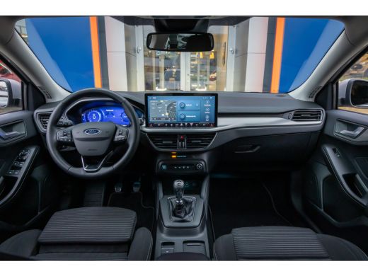 Ford Focus 1.0 EcoBoost Hybrid Titanium X | Camera | Stoel/stuur/voorruit verwarming | Apple Carplay/Android... ActivLease financial lease
