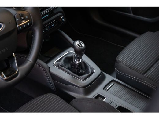 Ford Focus 1.0 EcoBoost Hybrid Titanium X | Camera | Stoel/stuur/voorruit verwarming | Apple Carplay/Android... ActivLease financial lease