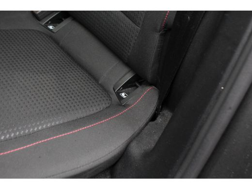 Ford Focus 1.0EB HYBRID 155PK ST-LINE X AUTOMAAT AUTOMAAT | NL-AUTO! | 1 EIGENAAR! | PANODAK | ADAPTIVE CRUI... ActivLease financial lease