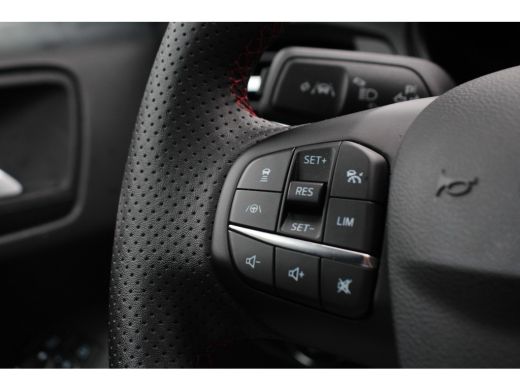 Ford Focus 1.0EB HYBRID 155PK ST-LINE X AUTOMAAT AUTOMAAT | NL-AUTO! | 1 EIGENAAR! | PANODAK | ADAPTIVE CRUI... ActivLease financial lease