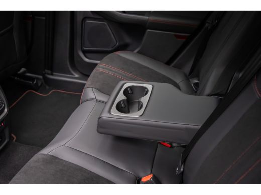 Ford Kuga 2.5 PHEV ST-Line X | DEMO-DEAL!! | Alle opties!! | Trekhaak | Pano-dak | Matrix Led | Black-pack ... ActivLease financial lease