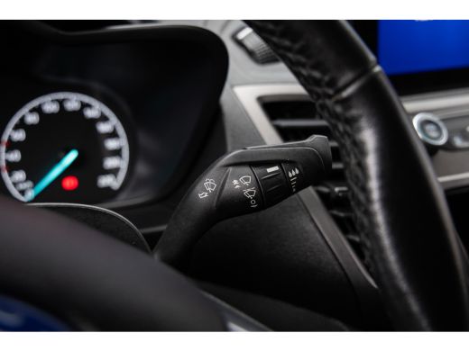 Ford Transit Connect 1.5 EcoBlue L2 Trend | Trekhaak | Sortimo | Camera | Apple Carplay/Android Auto | Airco | Cruise ... ActivLease financial lease