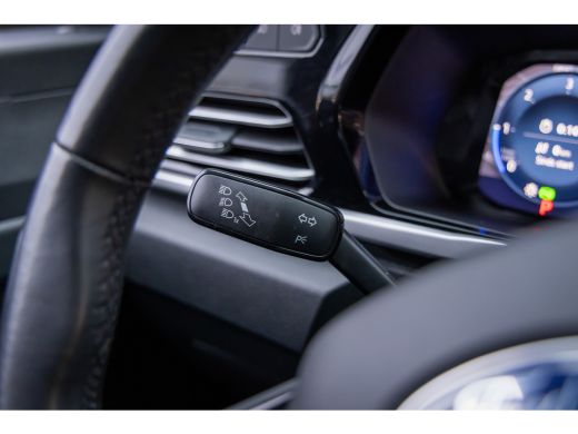 Ford Transit Connect 2.0 EcoBlue L2 Limited | Trekhaak | Camera | Cruise adaptief | Stoel verwarming | Apple Carplay/A... ActivLease financial lease