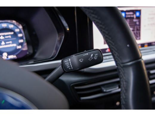 Ford Transit Connect 2.0 EcoBlue L2 Limited | Trekhaak | Camera | Cruise adaptief | Stoel verwarming | Apple Carplay/A... ActivLease financial lease